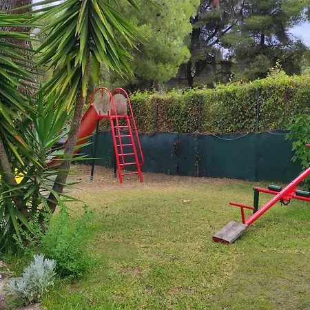 Chrouso Апарт-отель